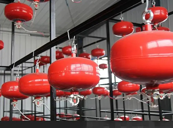 悬挂式干粉灭火装置